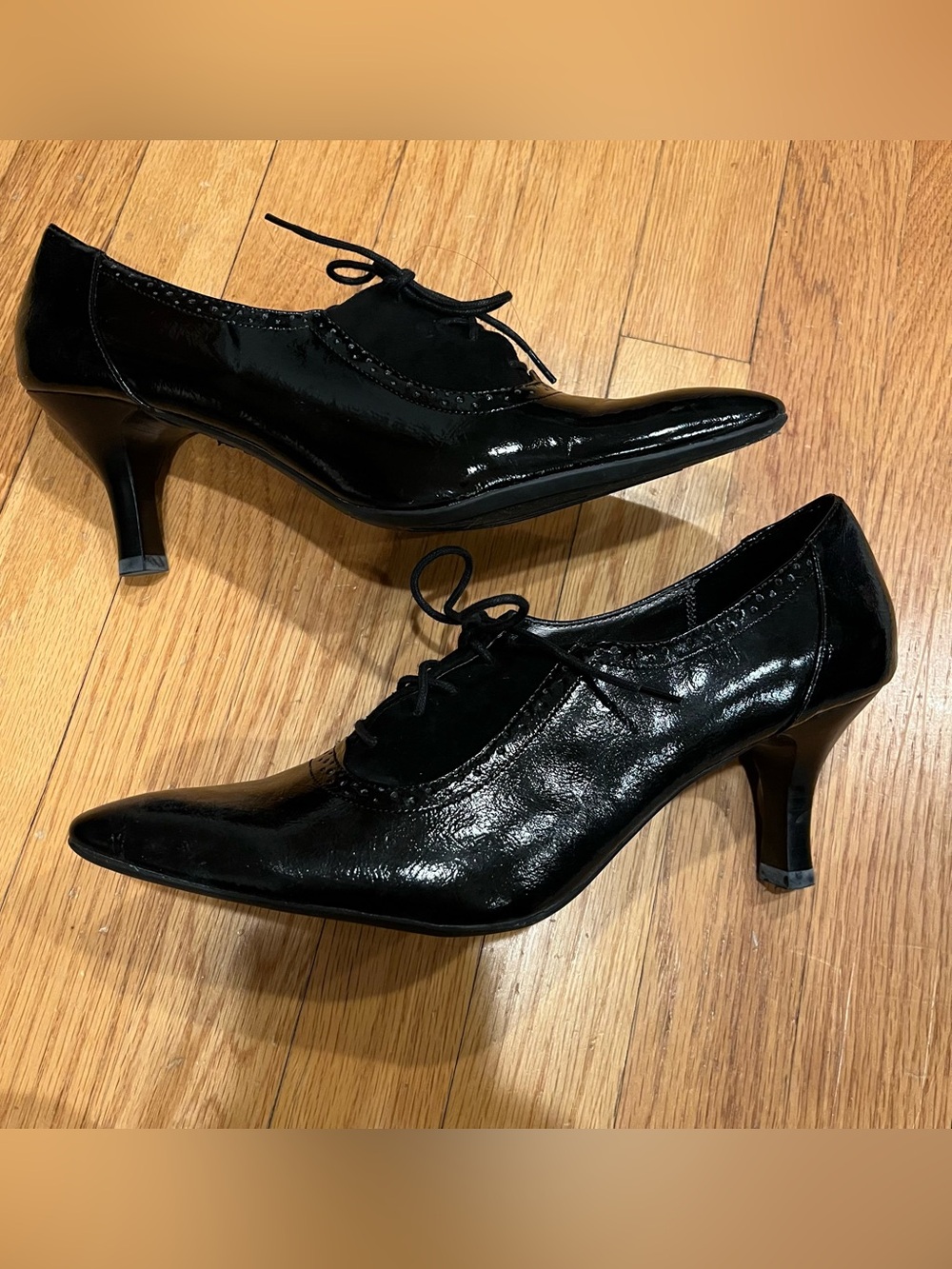 Nickels Vintage Black Patent Leather Lace-Up Oxford Heels Size 11